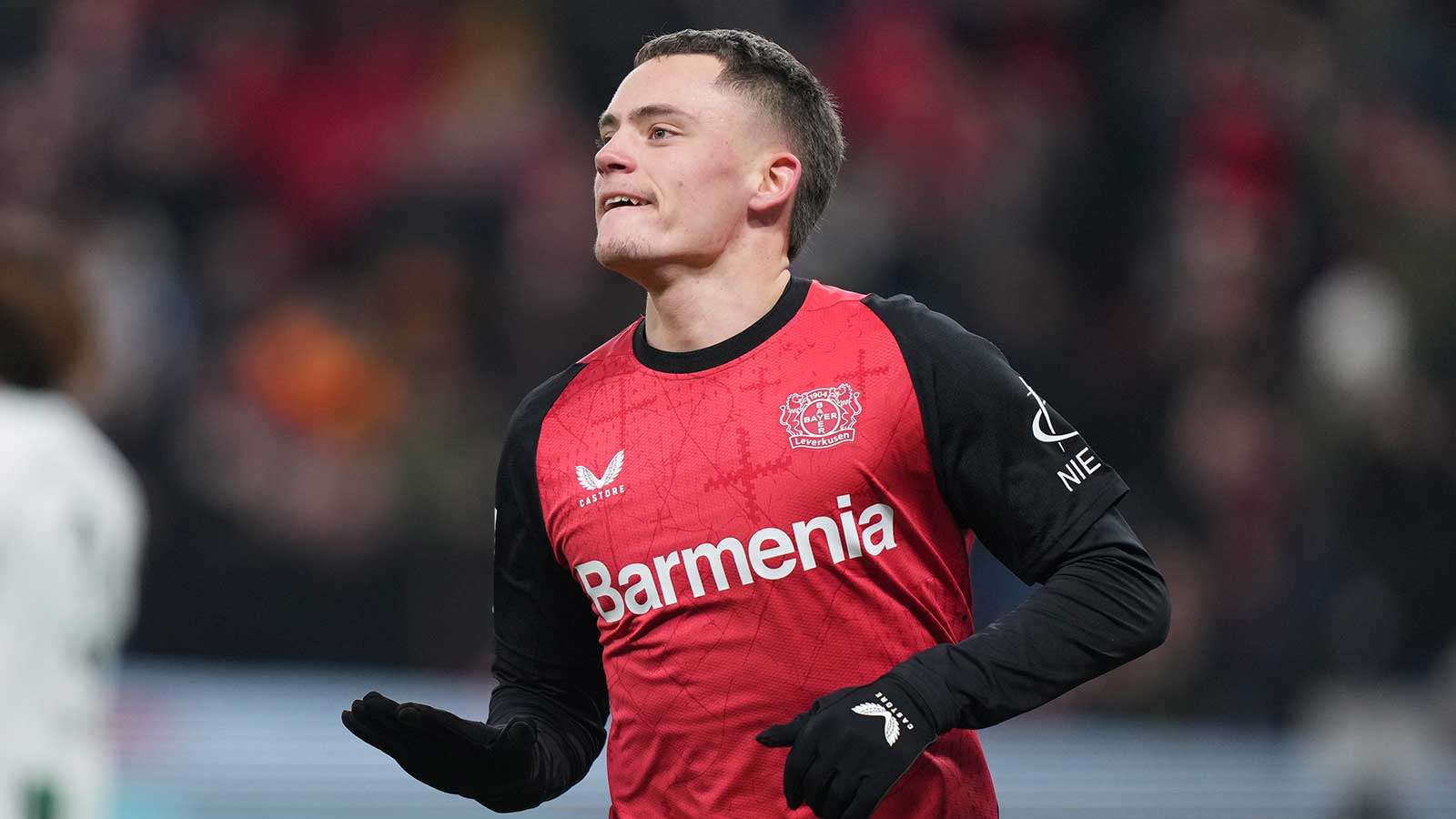 对足球安全 对足球安全